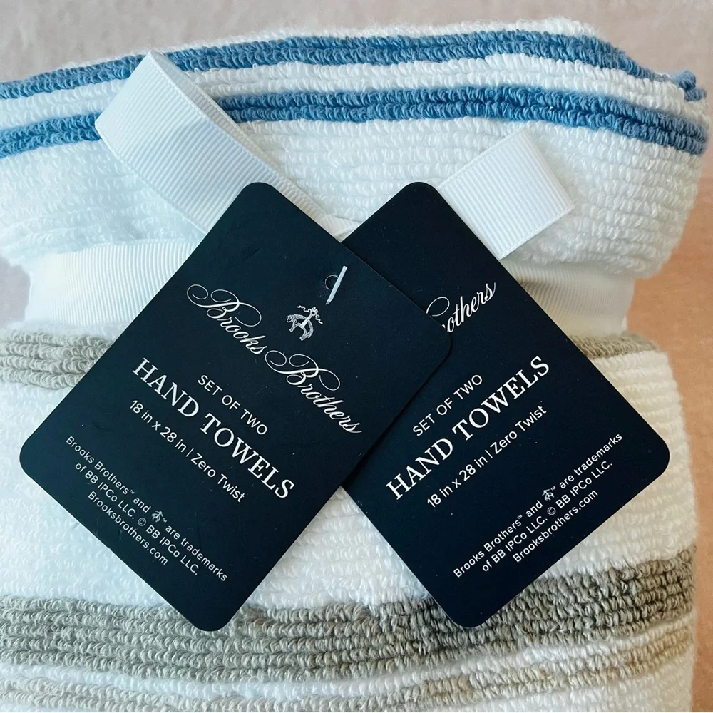 NWT 2PK New Brooks Brothers Hand Towel Zero Twist 18X28 inch